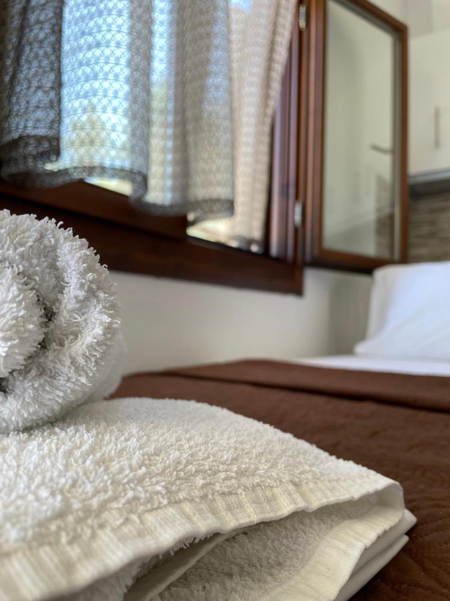 Anna Dani Apartments Vourvourou Ngoại thất bức ảnh
