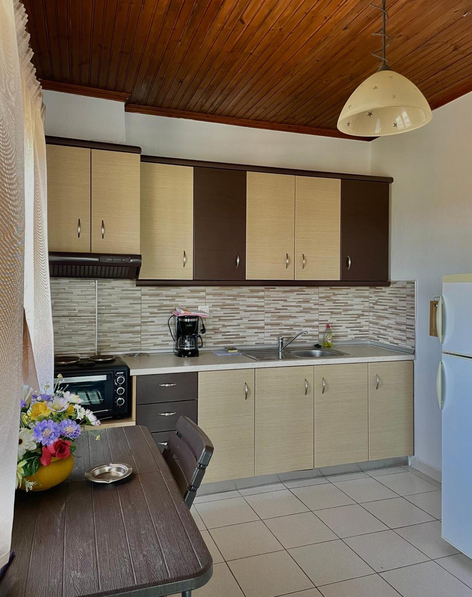 Anna Dani Apartments Vourvourou Ngoại thất bức ảnh