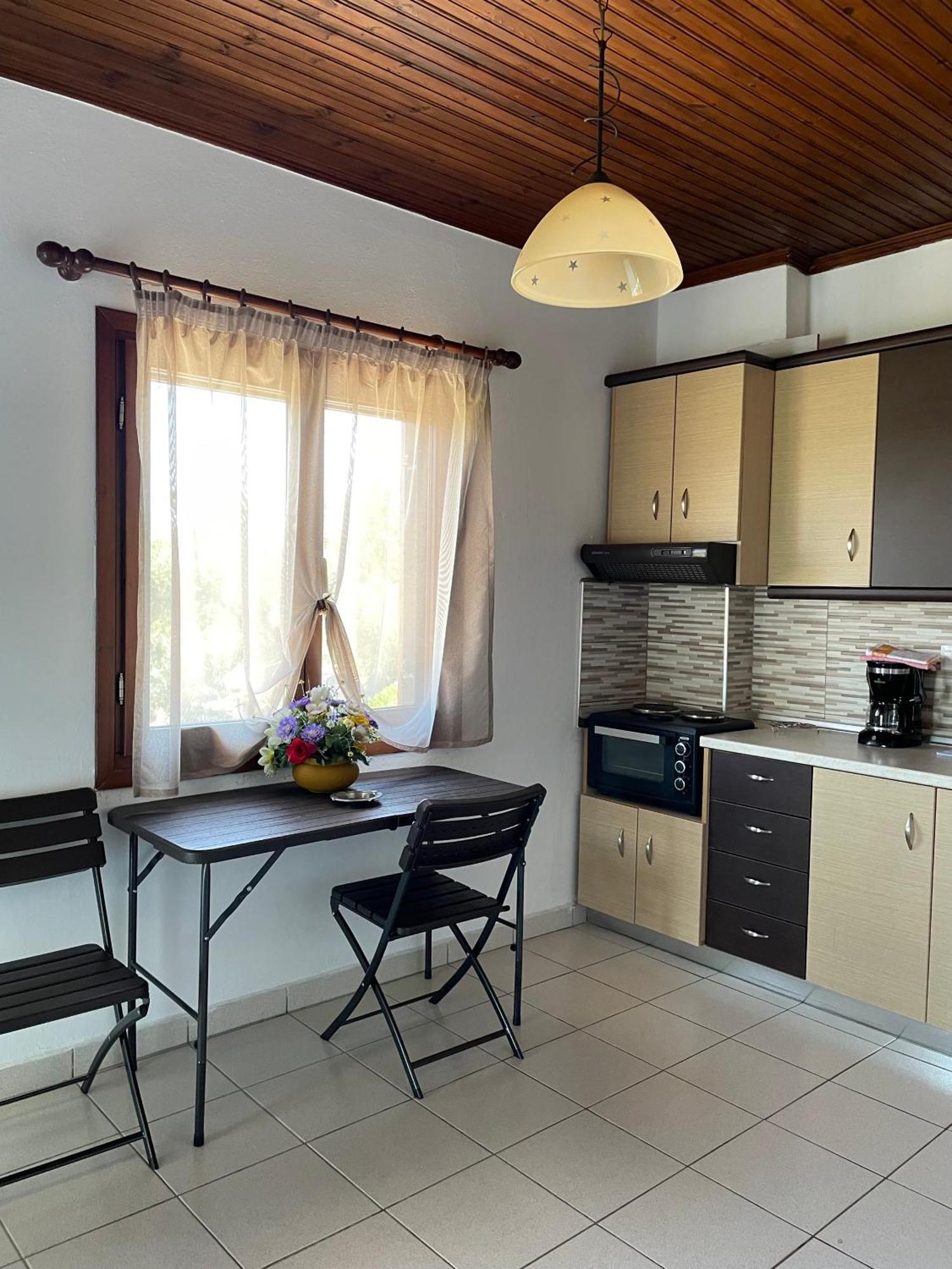 Anna Dani Apartments Vourvourou Ngoại thất bức ảnh
