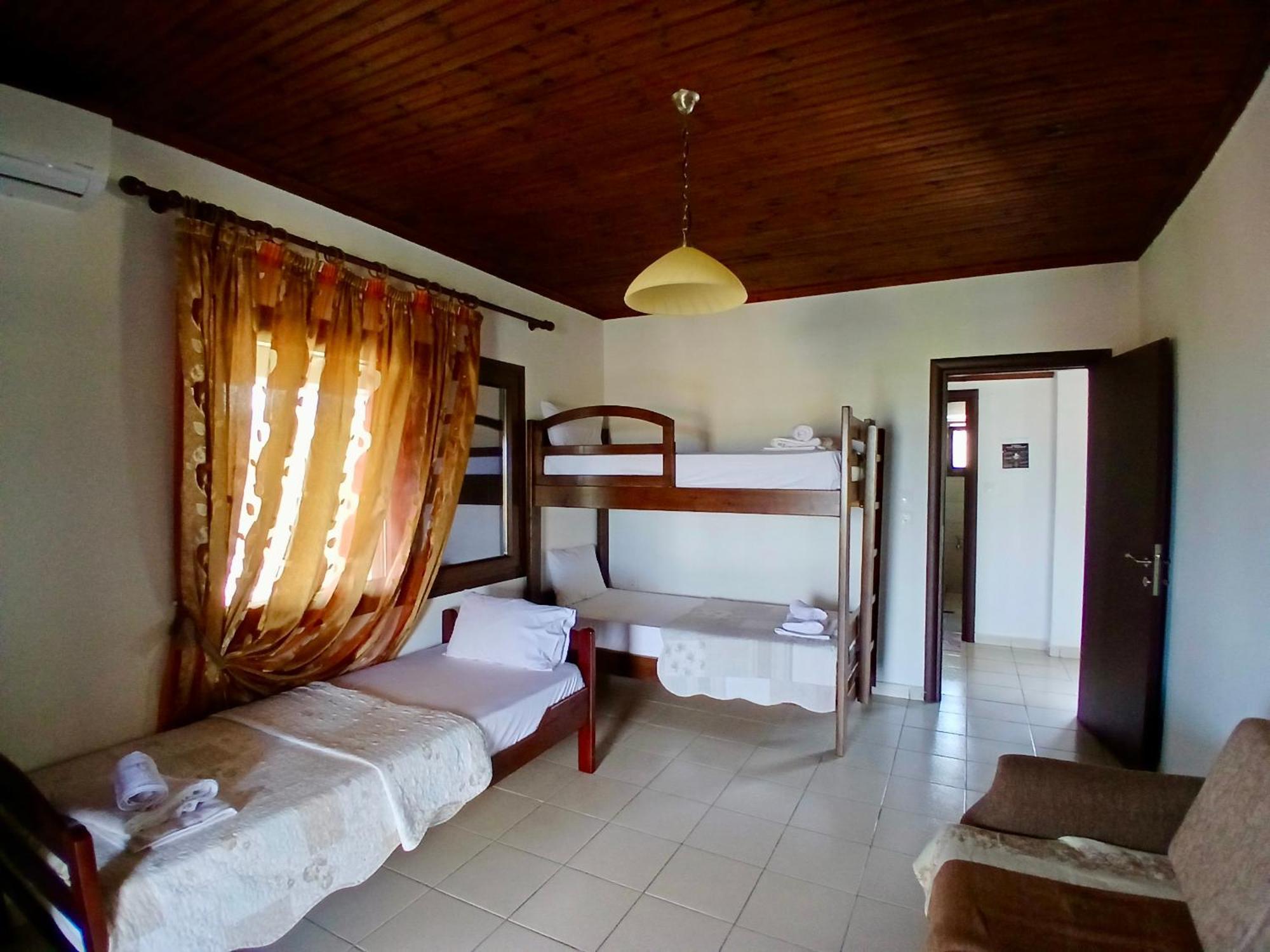 Anna Dani Apartments Vourvourou Ngoại thất bức ảnh