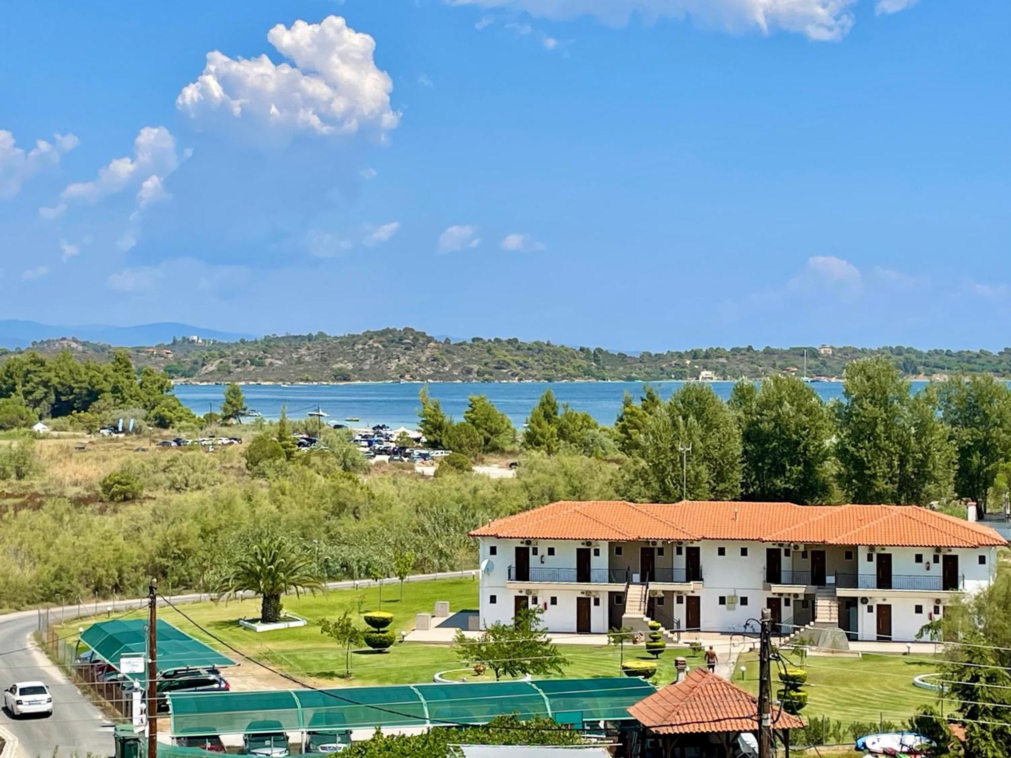 Anna Dani Apartments Vourvourou Ngoại thất bức ảnh